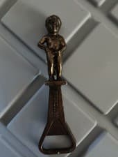 VTG Novelty Bottle Opener Peeing Cherub