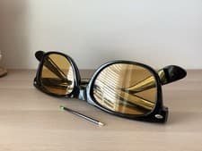 Huge 24” Vintage Sunglasses Prop Foot