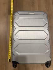 Samsonite Hardshell Spinner Luggage Features Geometric